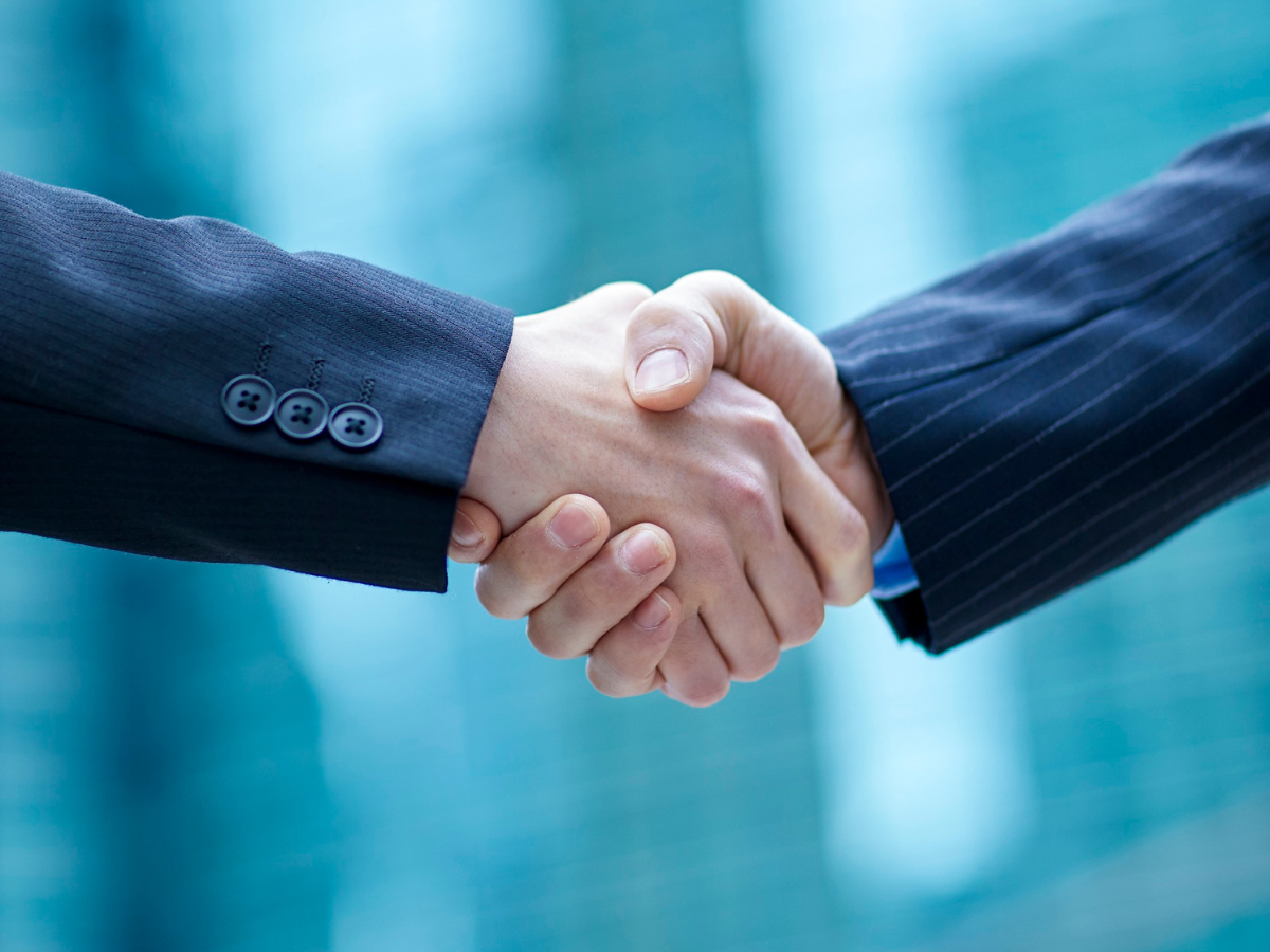 What to Say When You First Contact a Lender